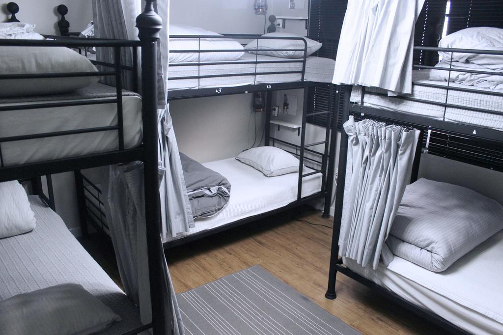 Travel Holic Guesthouse Seoul Bagian luar foto