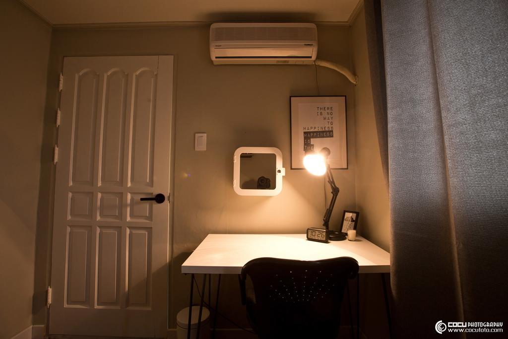 Travel Holic Guesthouse Seoul Bagian luar foto