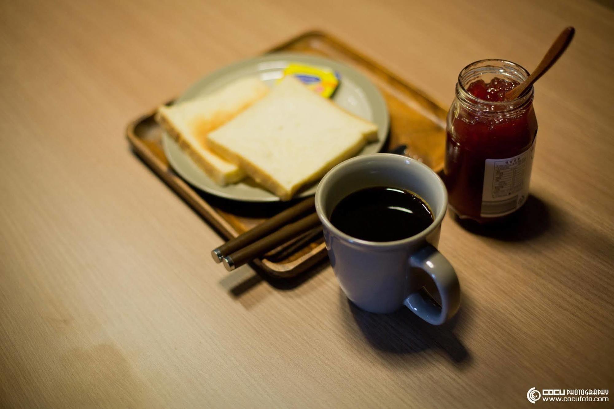 Travel Holic Guesthouse Seoul Bagian luar foto